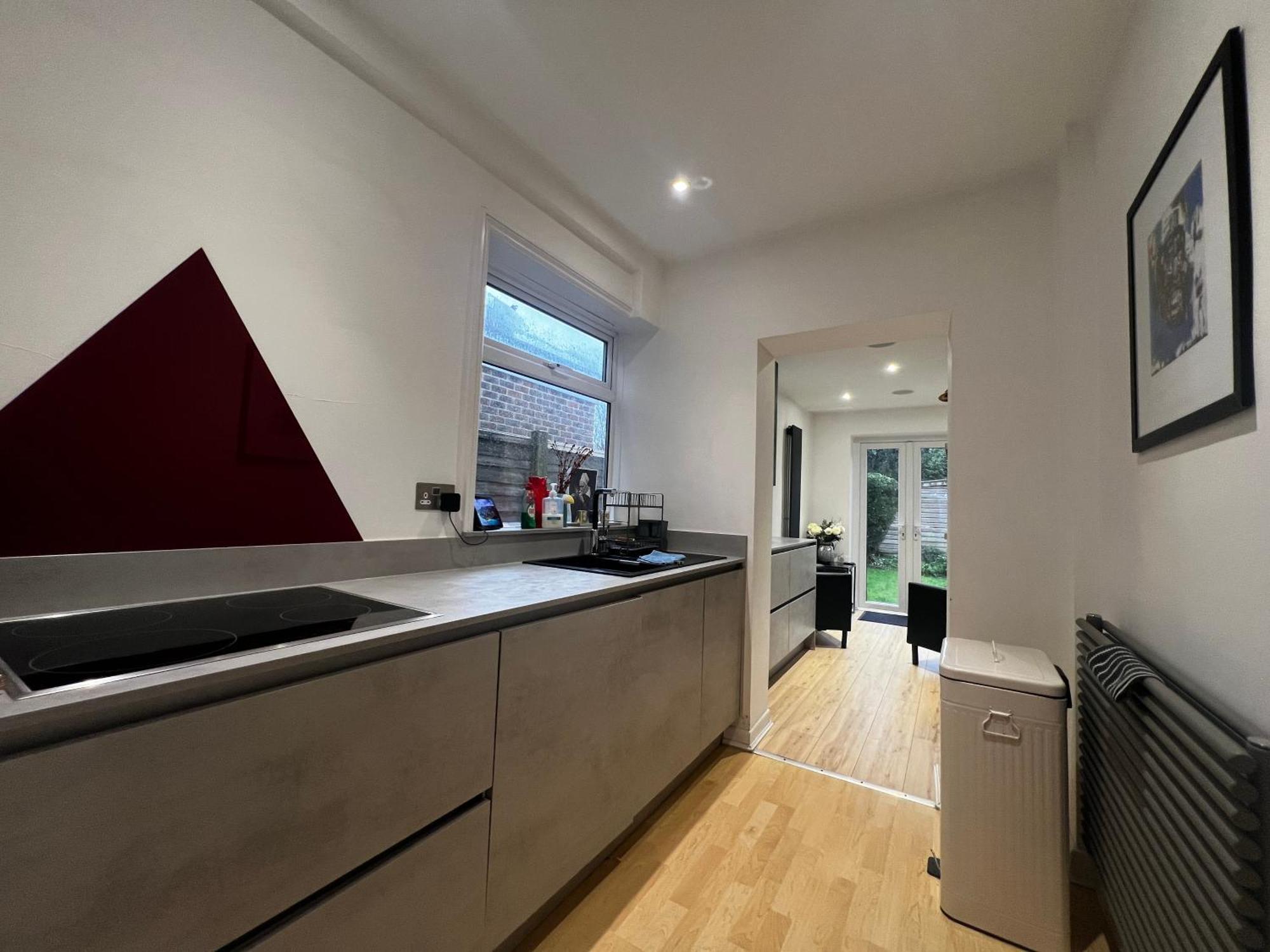 Warm And Cosy City Centre Home Near Train Station Chichester Eksteriør billede